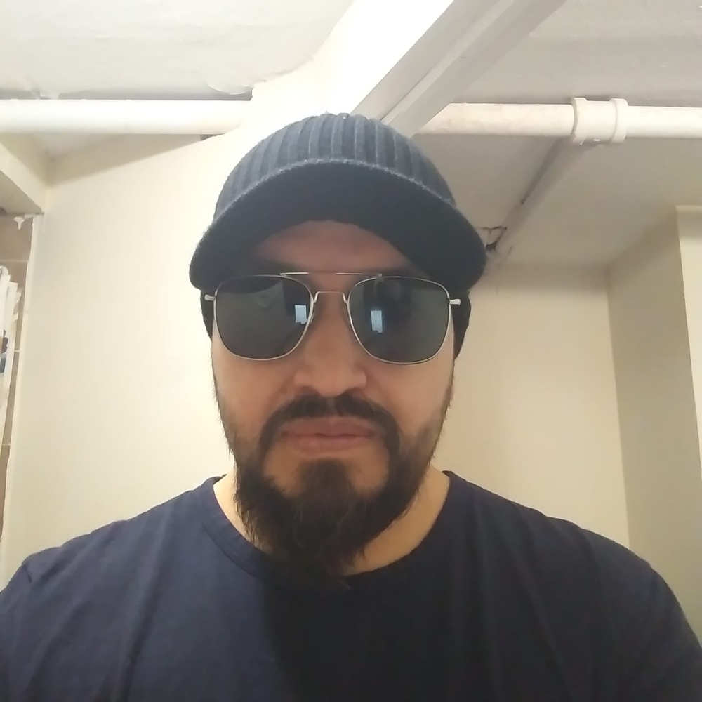 Meet your Posher, Juan carlos